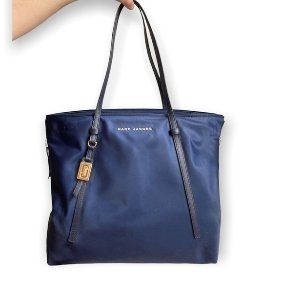 Marc Jacobs Authentic Nylon Zipper Tote Bag